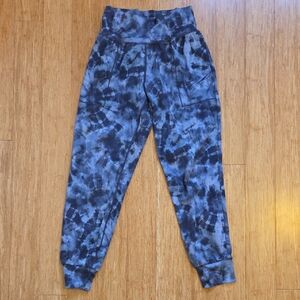 Athleta Womens Blue Tie-Dye Joggers